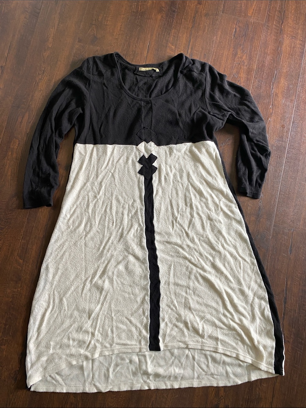 Tara Vao Size Large Women Fleece Black & White Long Sleeve Lagenlook Dress Sleep